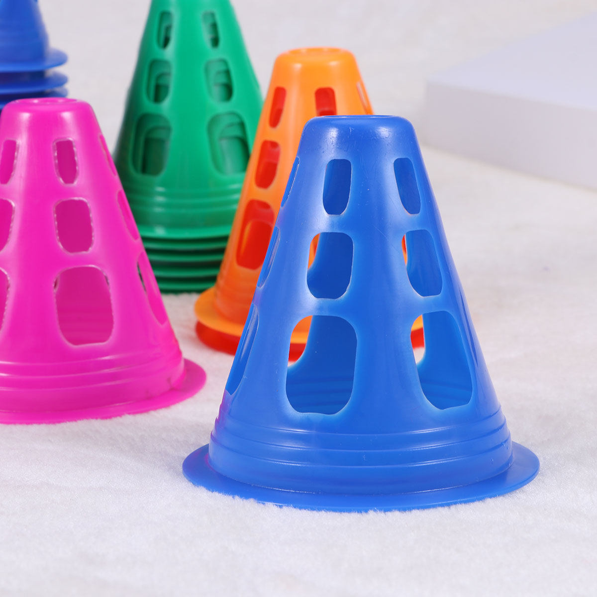 Football Training Cone - 25 stuks verdikte anti-scheur sportkegels voor